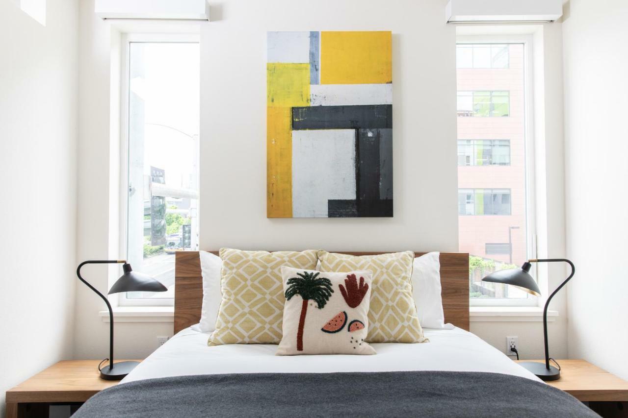 Domicile Suites At Marina Slu Сіетл Екстер'єр фото